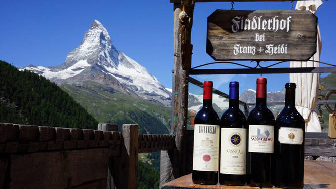 Fine wines set against the background of the Matterhorn in Zermatt