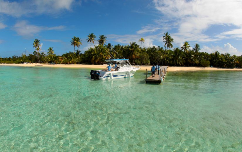 At Exceptional Villas, we can book your own private boat to the Exumas, The Abacos, Andros or Eleuthera islands Enjoy exploring these tropical Islands as part of the Bahamas points of interest