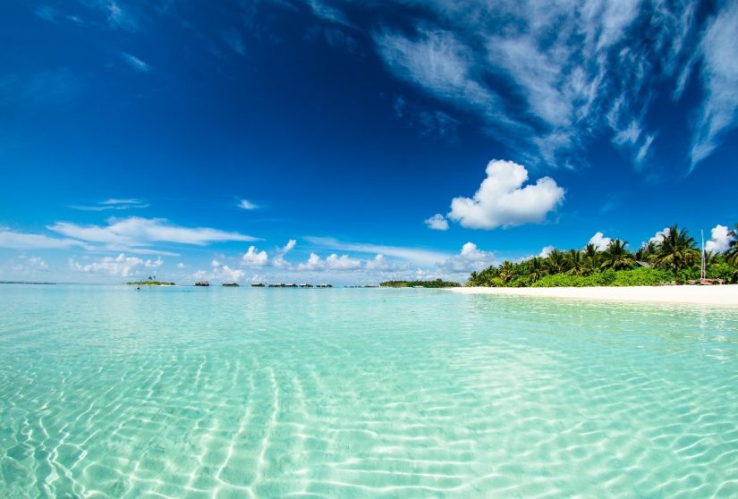 Enjoy the Caribbean beaches, turquoise waters and indulgent climate all from the comfort of the luxurious Bahamas Simply the best things to do in the Bahamas is to relax and enjoy this serene haven.
