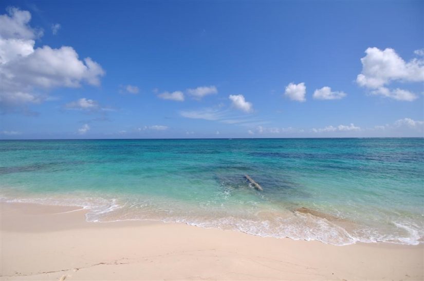 Walk along the shore and let the soft waters lap onto your toes! The best beach in nassau is located here on the sands of Love Beach, a luxurious and serene location