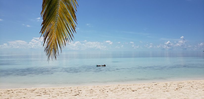 Taino Beach is one of the best beaches in the Bahamas with incredible views and its very own beach bar 