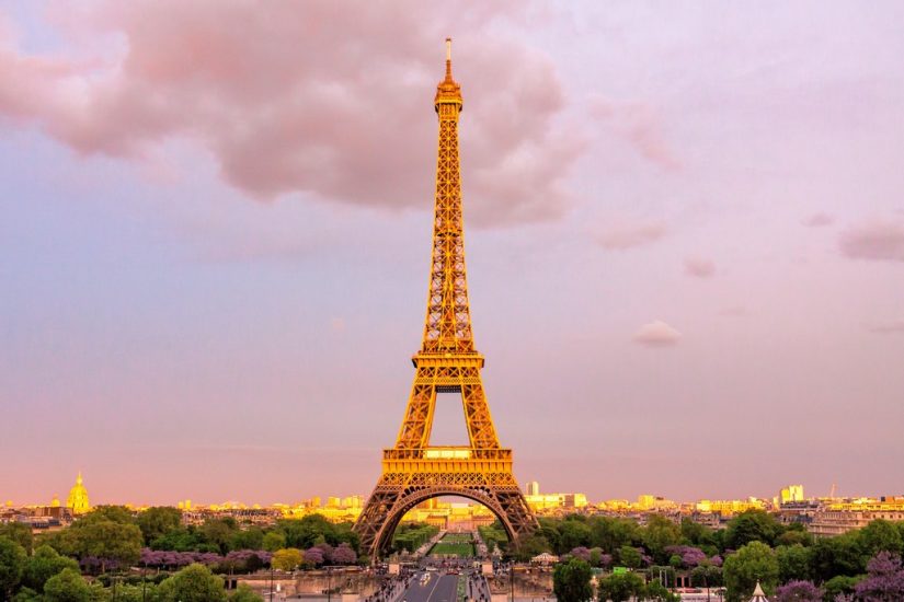Enjoy the shimmering French coast, lined in beaches, many near some of the best locations such as Paris For some of the most luxurious french beaches, explore the azure coastline along Northern and southern France