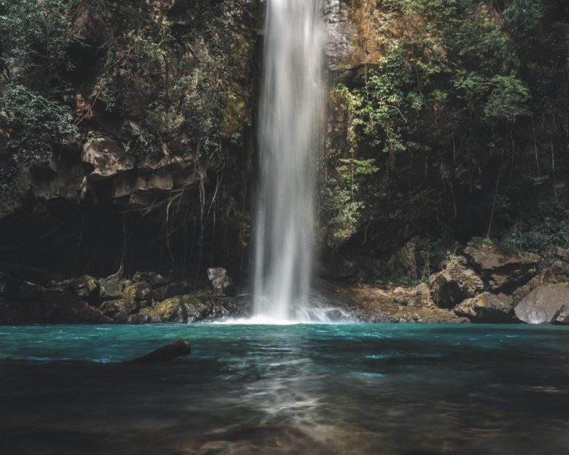 Retreat to the tranquility of Costa Rica's ecological parks and crystal clear waters The best beaches in Costa Rica are based near many of the countries natural reserves and national parks