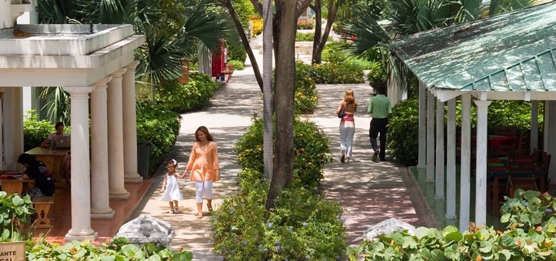 Families at Punta Cana Resort One of the best family caribbean vacation spots with kids is Punta Cana resort