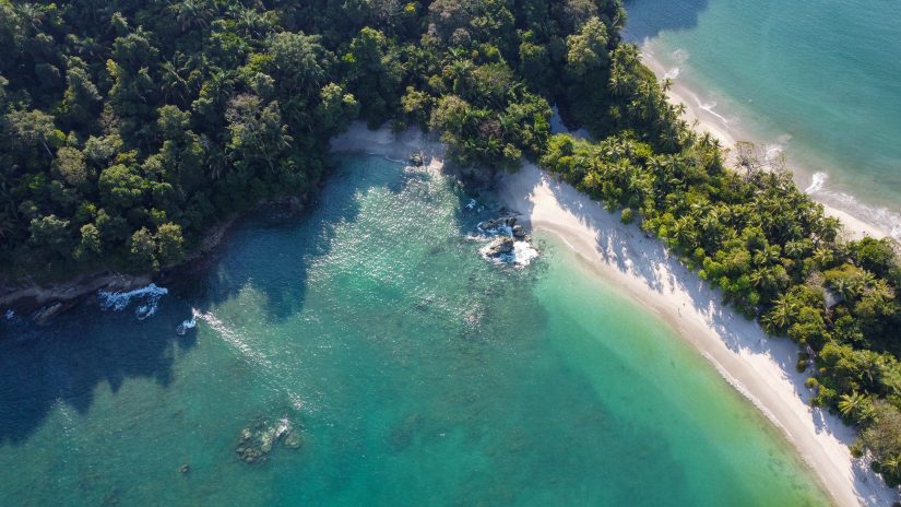 costa rica swimming beach front