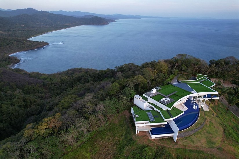 aerial view of azul y verde in Costa Rica