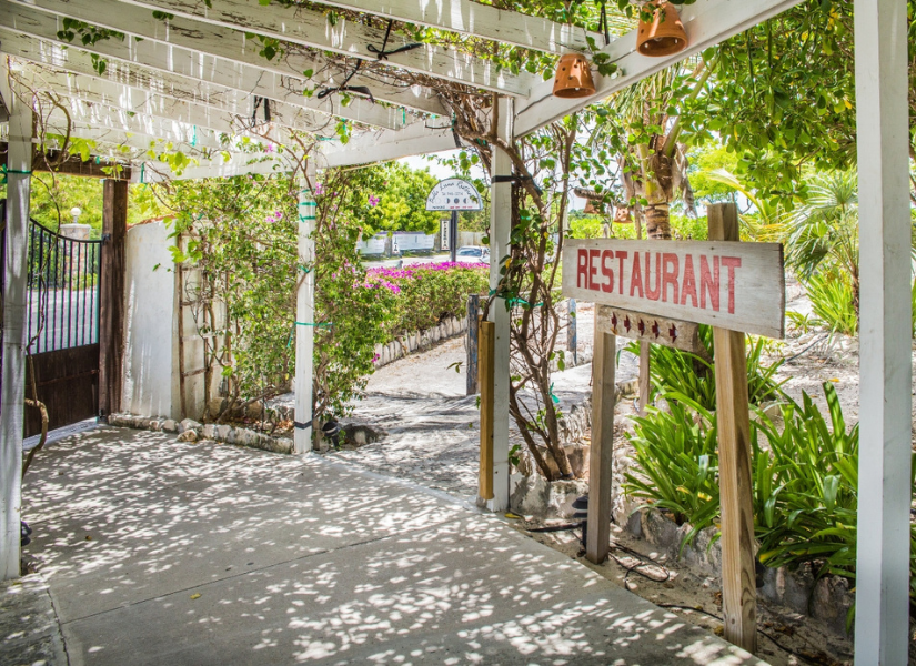 best restaurants in grace bay