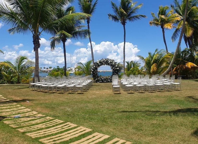 Casa Miralejos lawn for dominican republic wedding