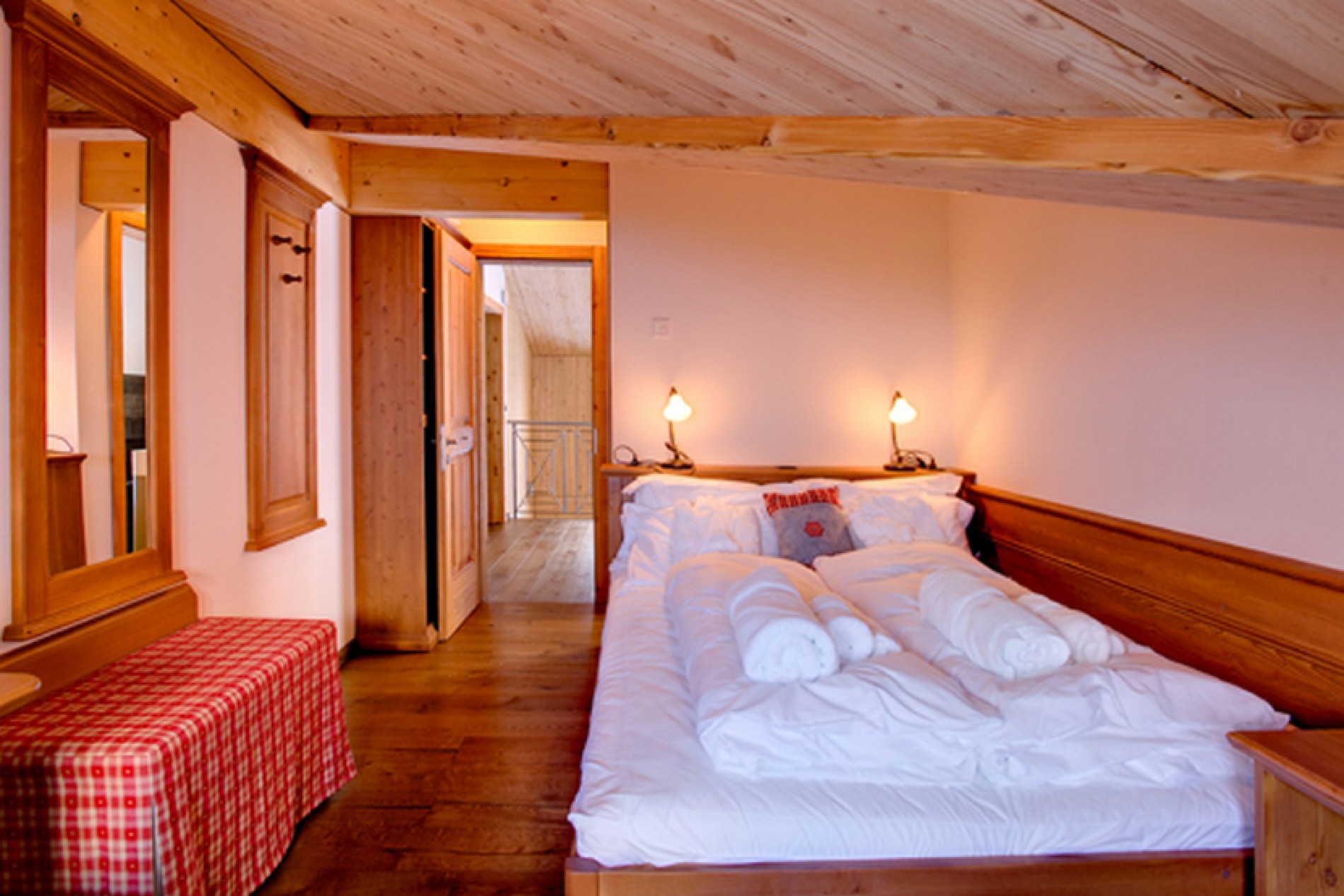 Everystay Chalet Gemini 5 Bedrooms Mountain View