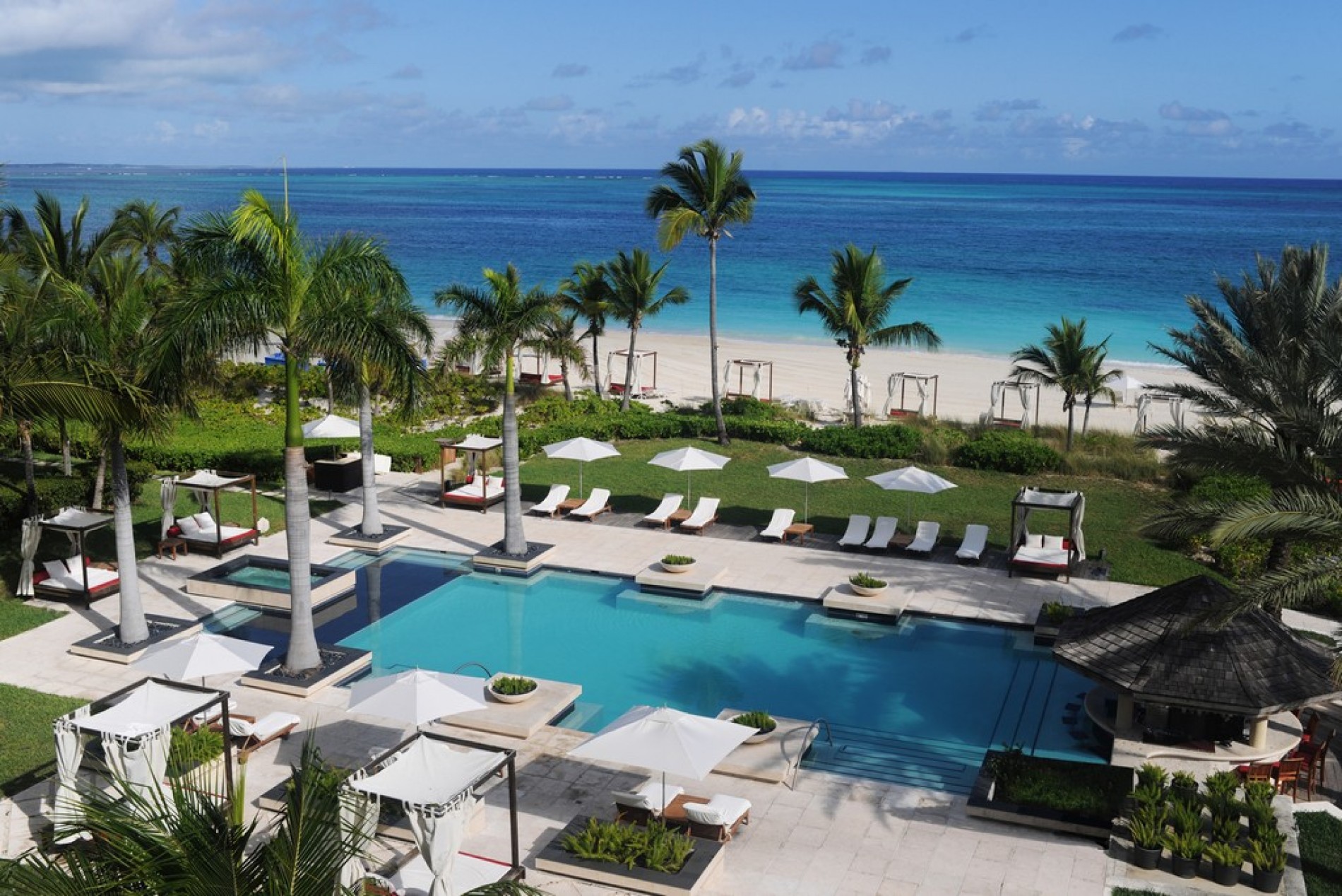 Ocean Front Suite | Grace Bay Club | Exceptional Villas 