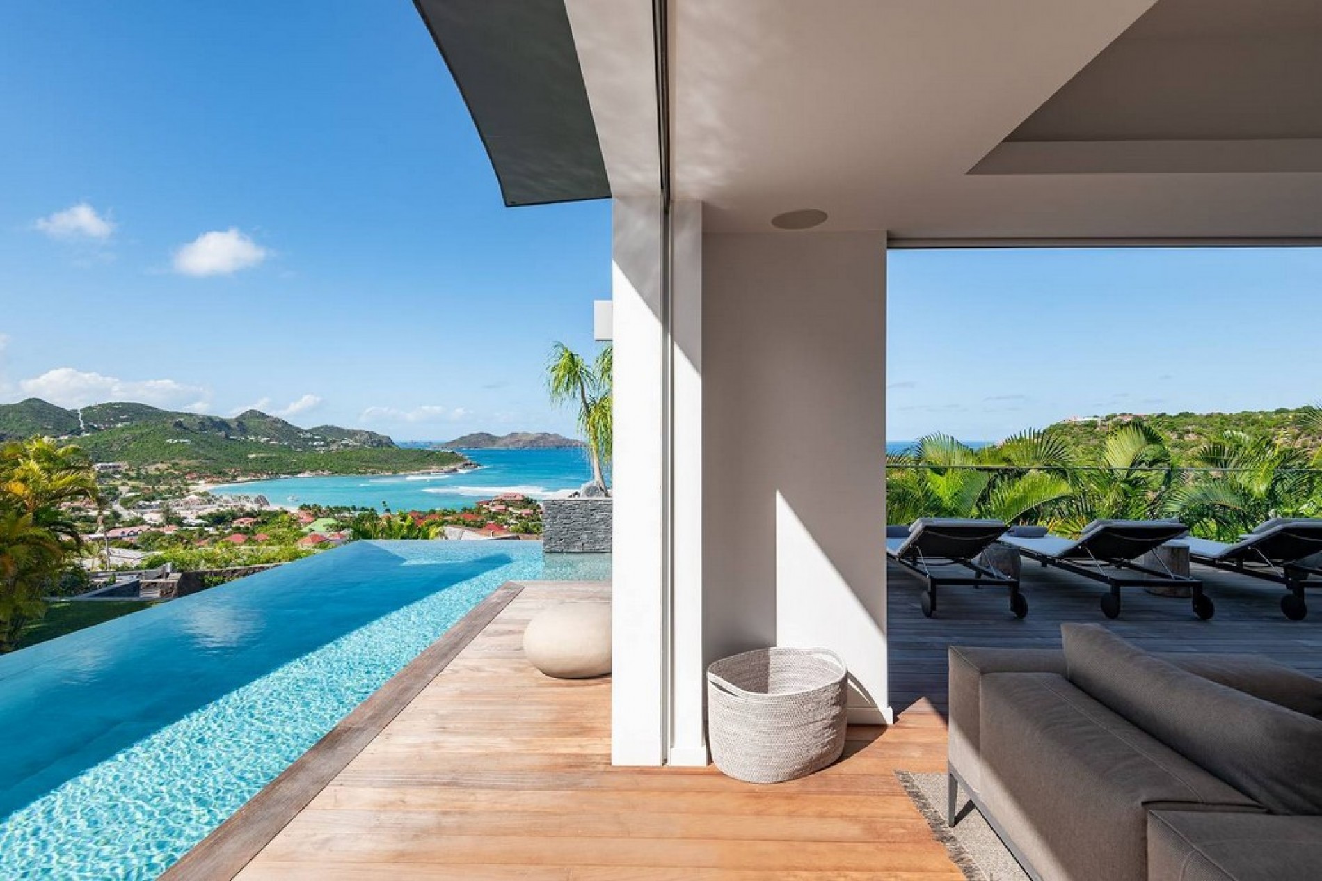 23 Best Restaurants in St Barts - Exceptional Villas Guide