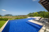 Casa Blue Sail