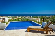 Villa de los Faros