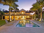 Amberley House - Luxury Property - Villa at Night Time