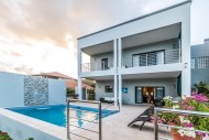 Waters Edge - A luxury villa in St Lucia