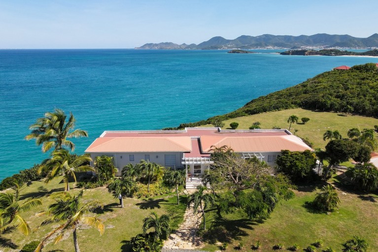 Falaise des Oiseaux in St Martin