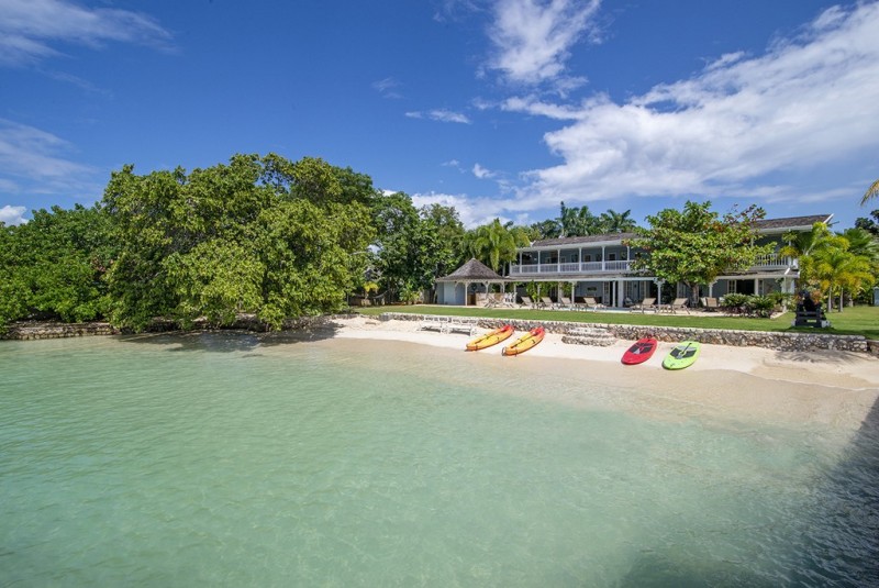 A Summer Place On The Beach - Luxury Villa - Jamaica