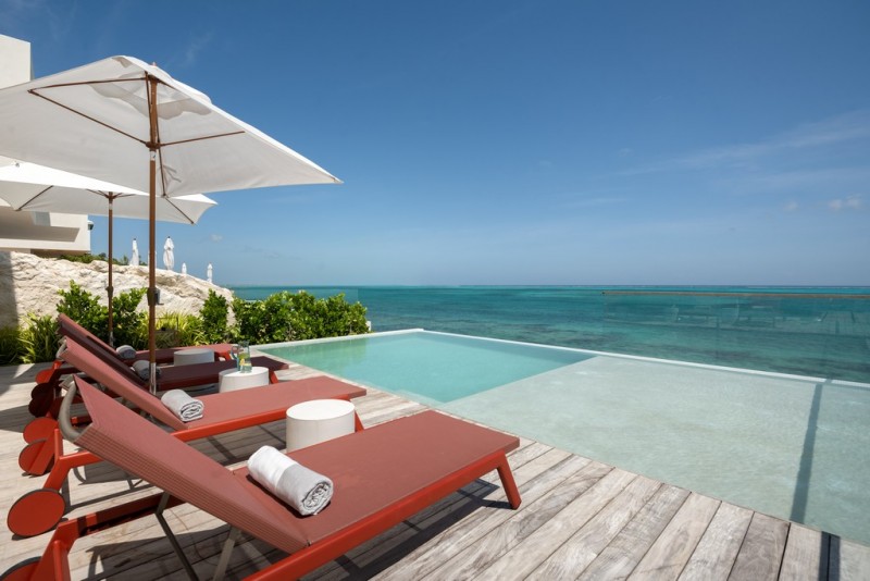 Beach Enclave North Shore 3-Bed Ocean Front