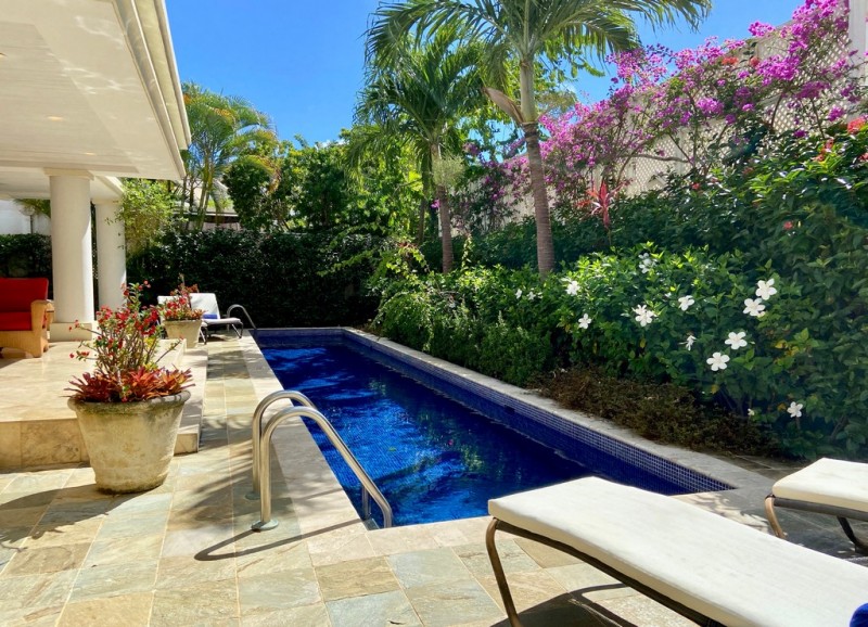 Coral Breeze | Mullins Bay | Barbados Villas
