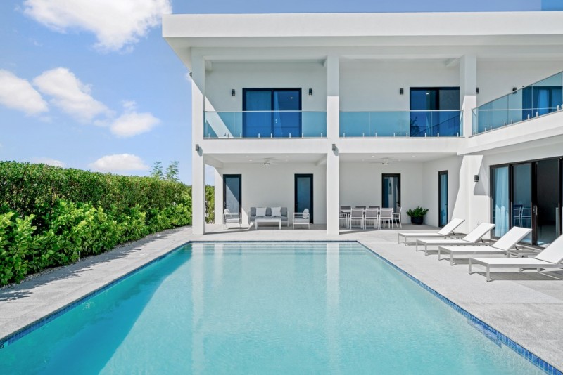 Emerald | Turks and Caicos Villas