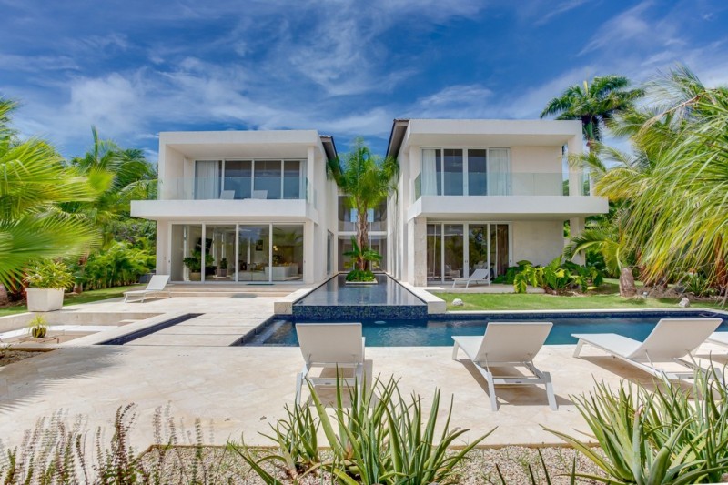 Hacienda A40 | Punta Cana Villas | Lake View Villa