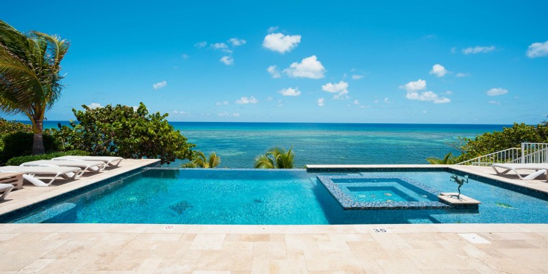 Our Cayman Cottage-6 Bedroom Villa-Ocean Views-Reef protecte