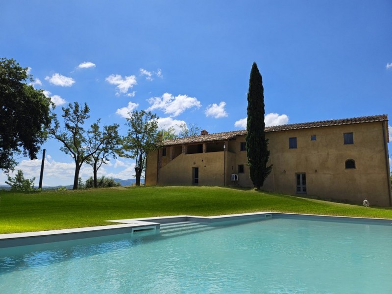 Pacera | Tuscany Villas | Luxury Villas