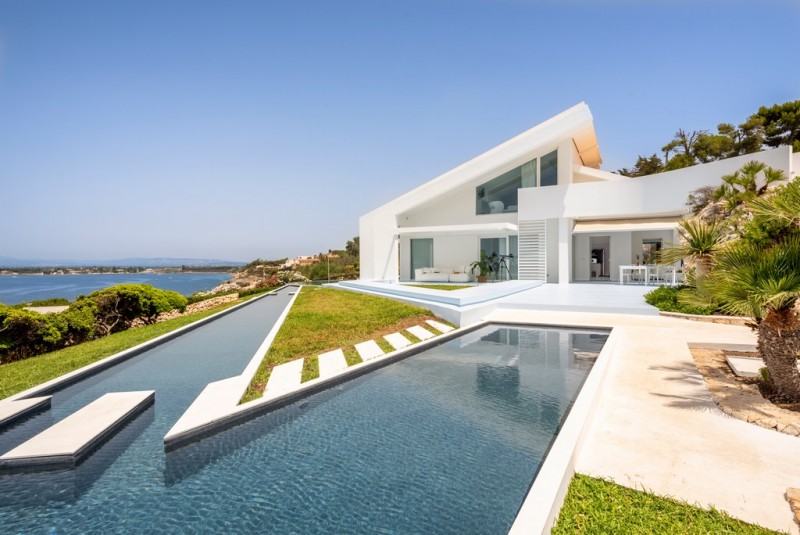 Sirena | Luxury Villas | Italy Villa Rentals