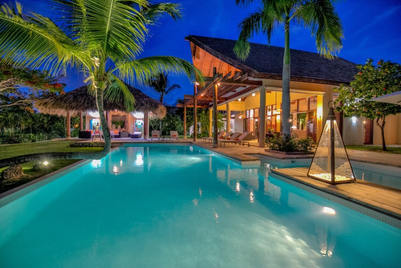 view of pool and villa