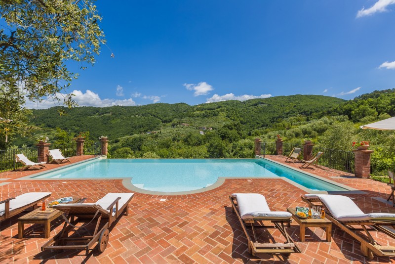 Villa Roncovisi Tuscany Italy