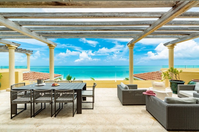 Villas Grace Bay Penthouse Suite | Luxury Villas