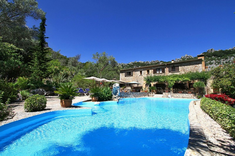 Casa Calabasas