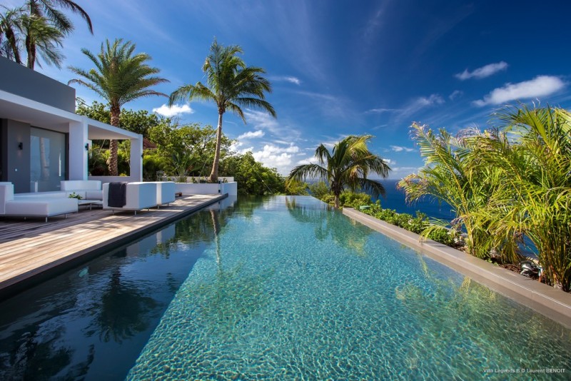 view of pool and villa