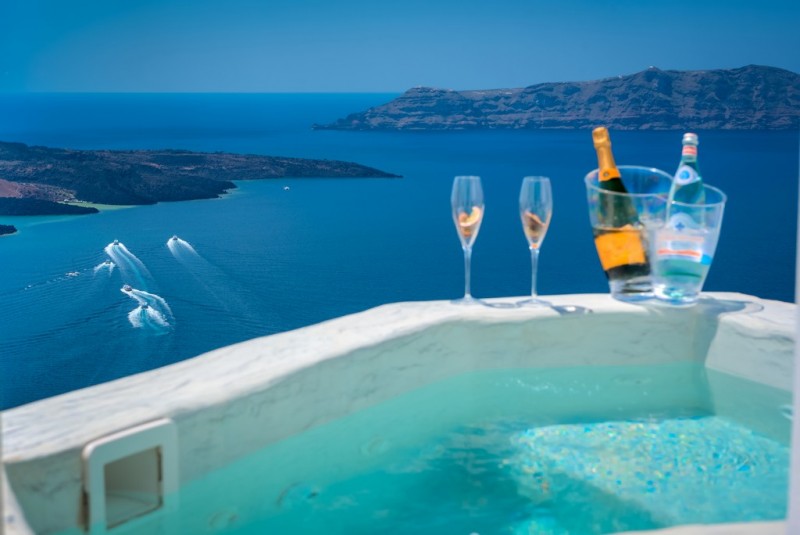 Beautiful views from the Junior Modernity Suite in Santorini