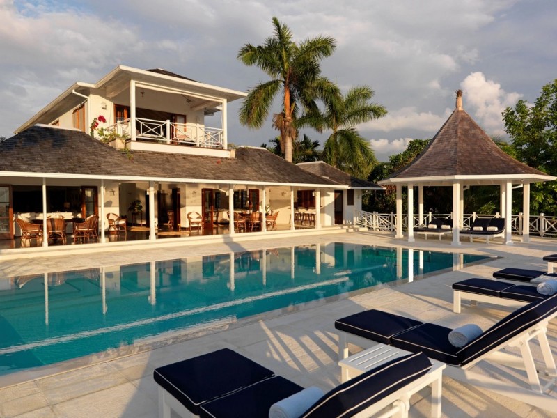 view of villa and pool