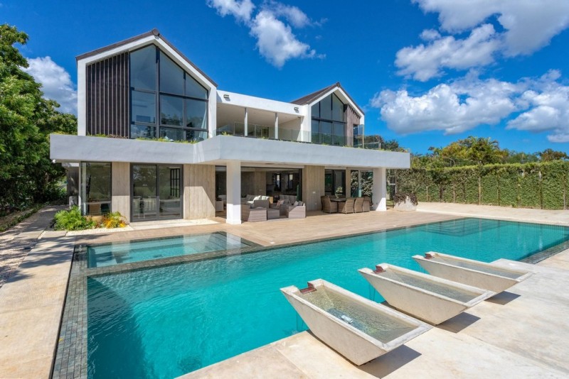 view of villa and pool