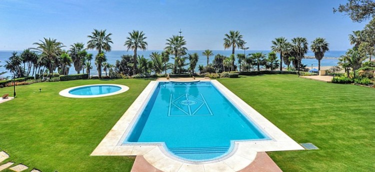 Casa Mary Luxury 10 bedroom villa in Marbella