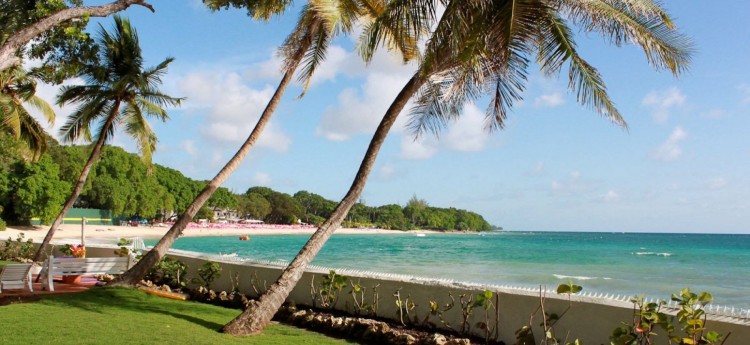 West We Go - Beachfront Villa - Sea View