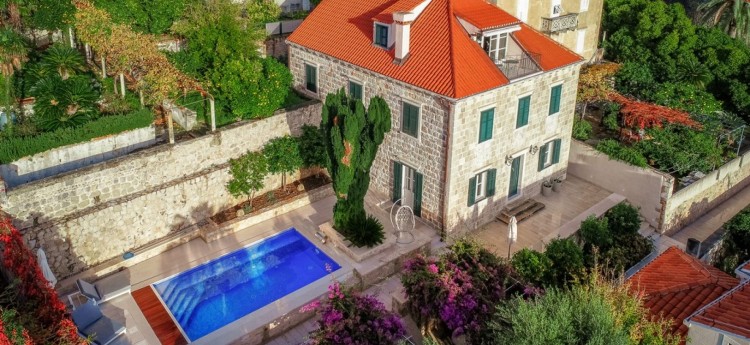 Villa Ariana