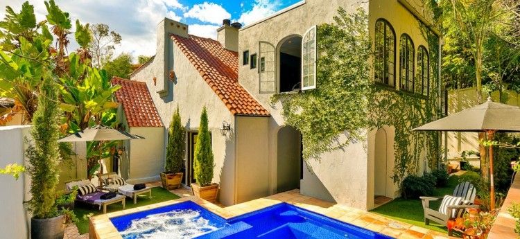 Chaplin Sunset Villa in Los Angeles, California