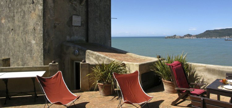 The Presidio - Holiday Rental Villas in Tuscany