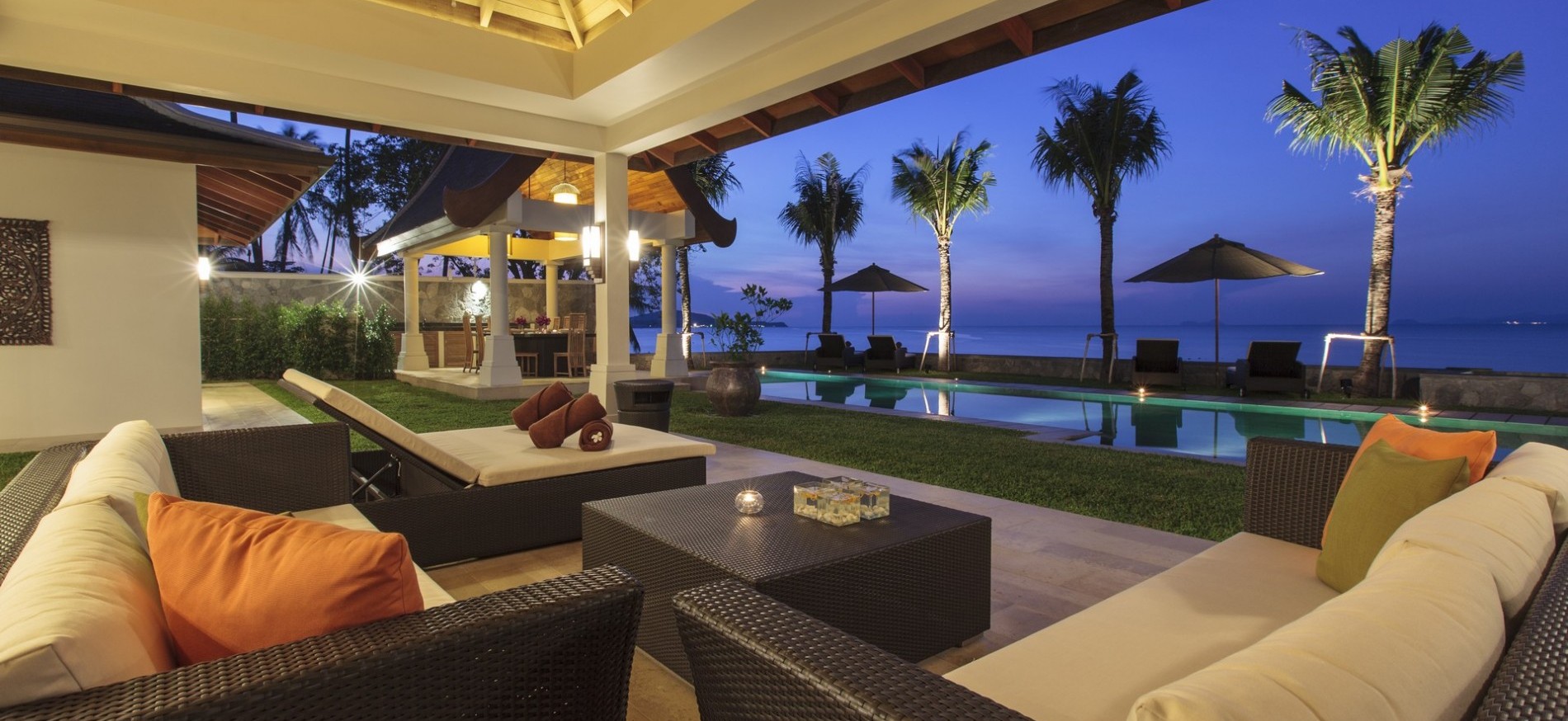 Miskawaan-Villa-Sila-8 Bedroom-Beach-Front