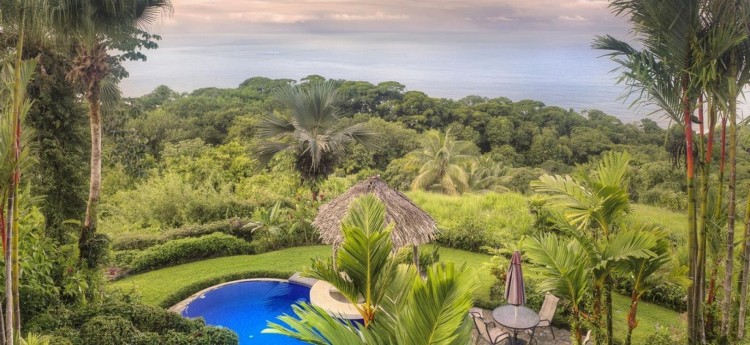The pool and view from Casi el Cielo Villa in Costa Rica