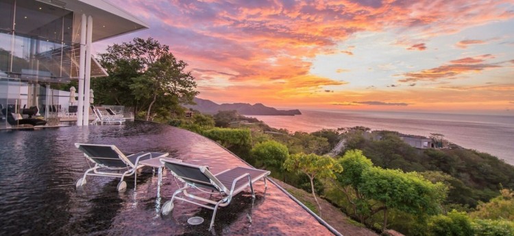 Spectacular Sunset as seen from the inifinity pool at Villa Nova