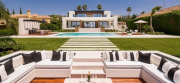 Villa-Oak-Marbella-Exceptional-Villas-28-.jpg
