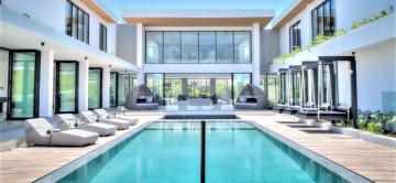 Villa-Yoyari-Royale-9-bedroom-17.jpg