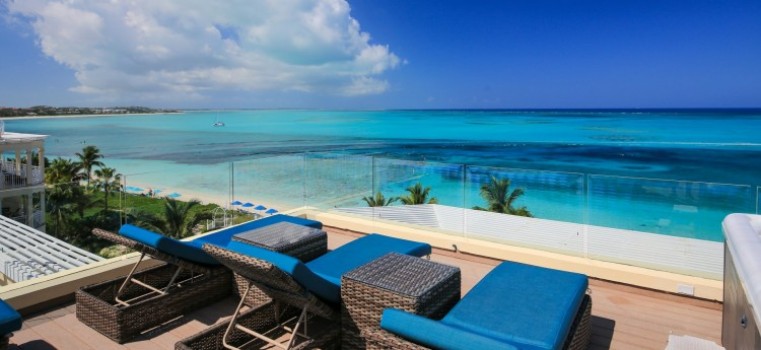 Four Bedroom Oceanfront Penthouse Suite