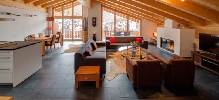 Chalet Zora in Zermatt - View of main living room