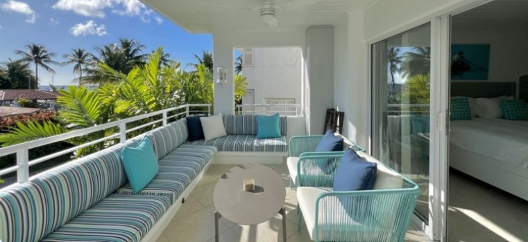 Glitter Bay 204 Frangipani