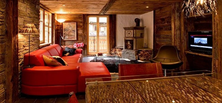 Chalet Heidi - Sitting Room with fire
